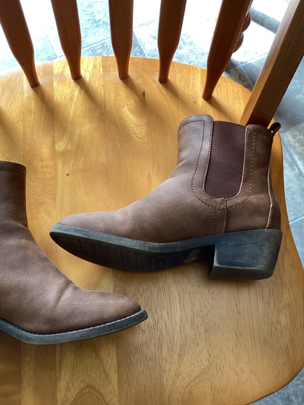 Chelsea boots - Picture 3 of 9